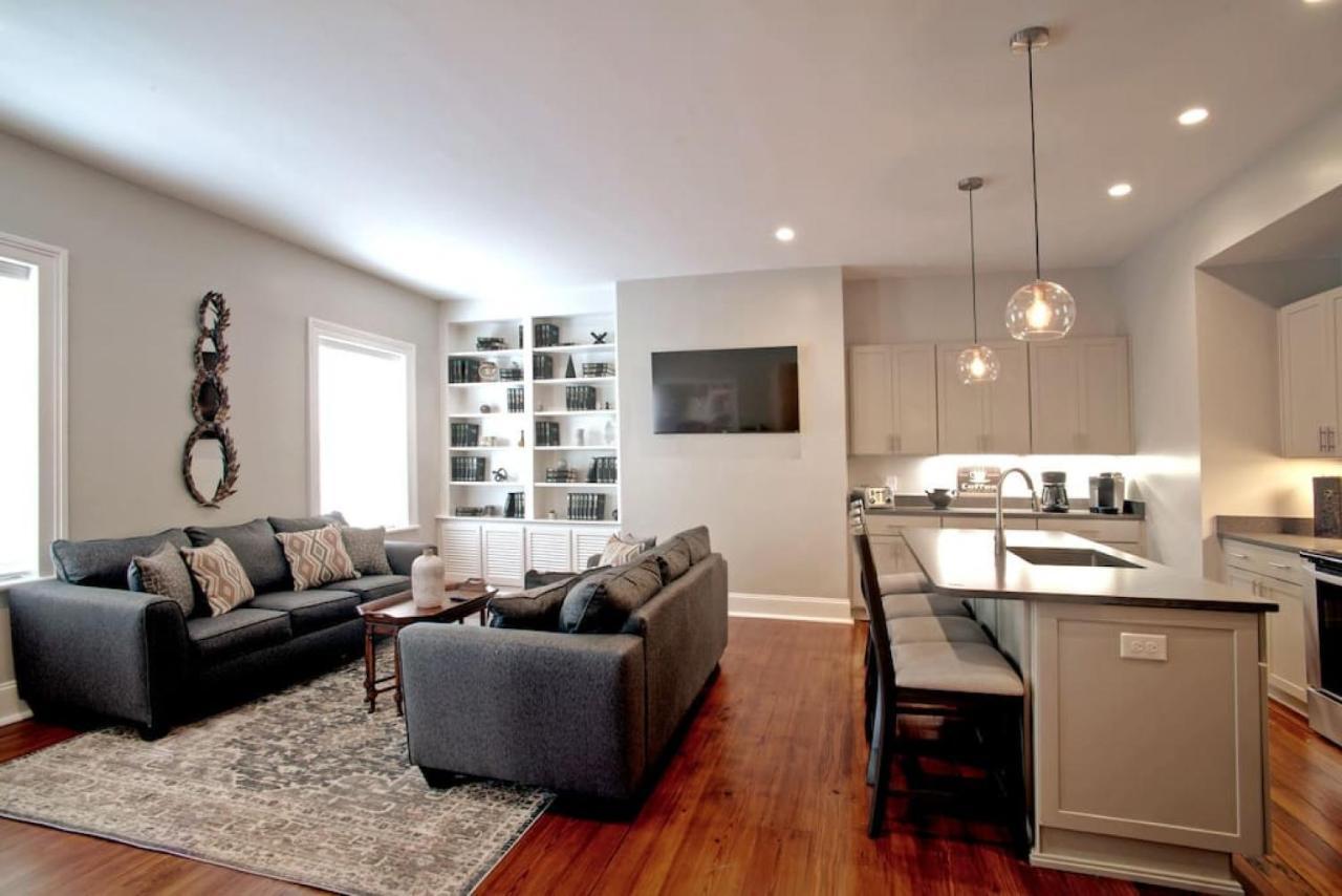 Newly Renovated 4 Bed 3 Bath And 2 Parking Spots Villa Savannah Exterior photo