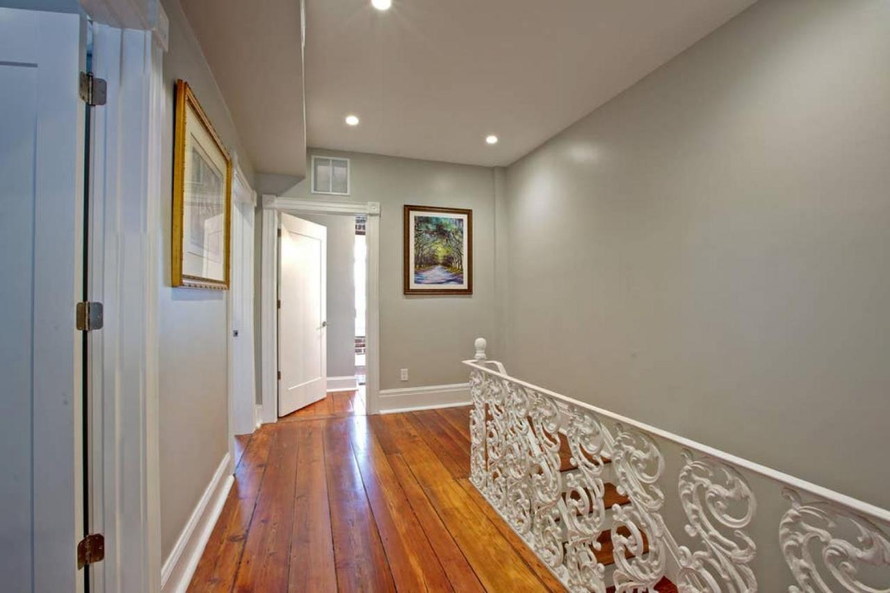 Newly Renovated 4 Bed 3 Bath And 2 Parking Spots Villa Savannah Exterior photo